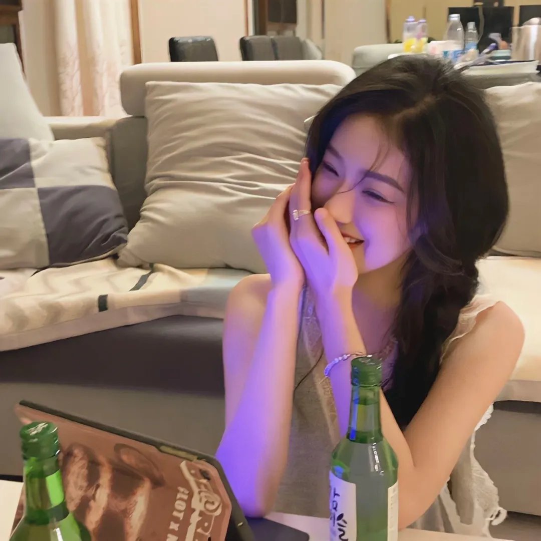 女孩,母亲与恶魔